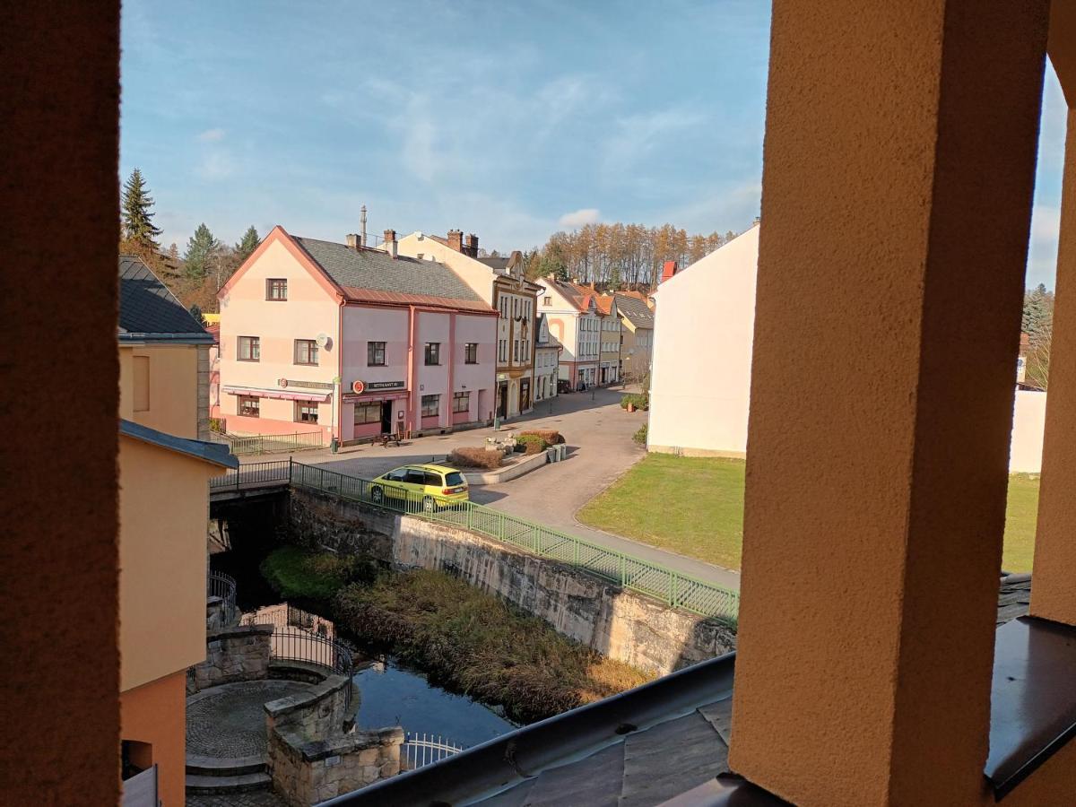 Teplice nad Metují Hotel Strelnice מראה חיצוני תמונה
