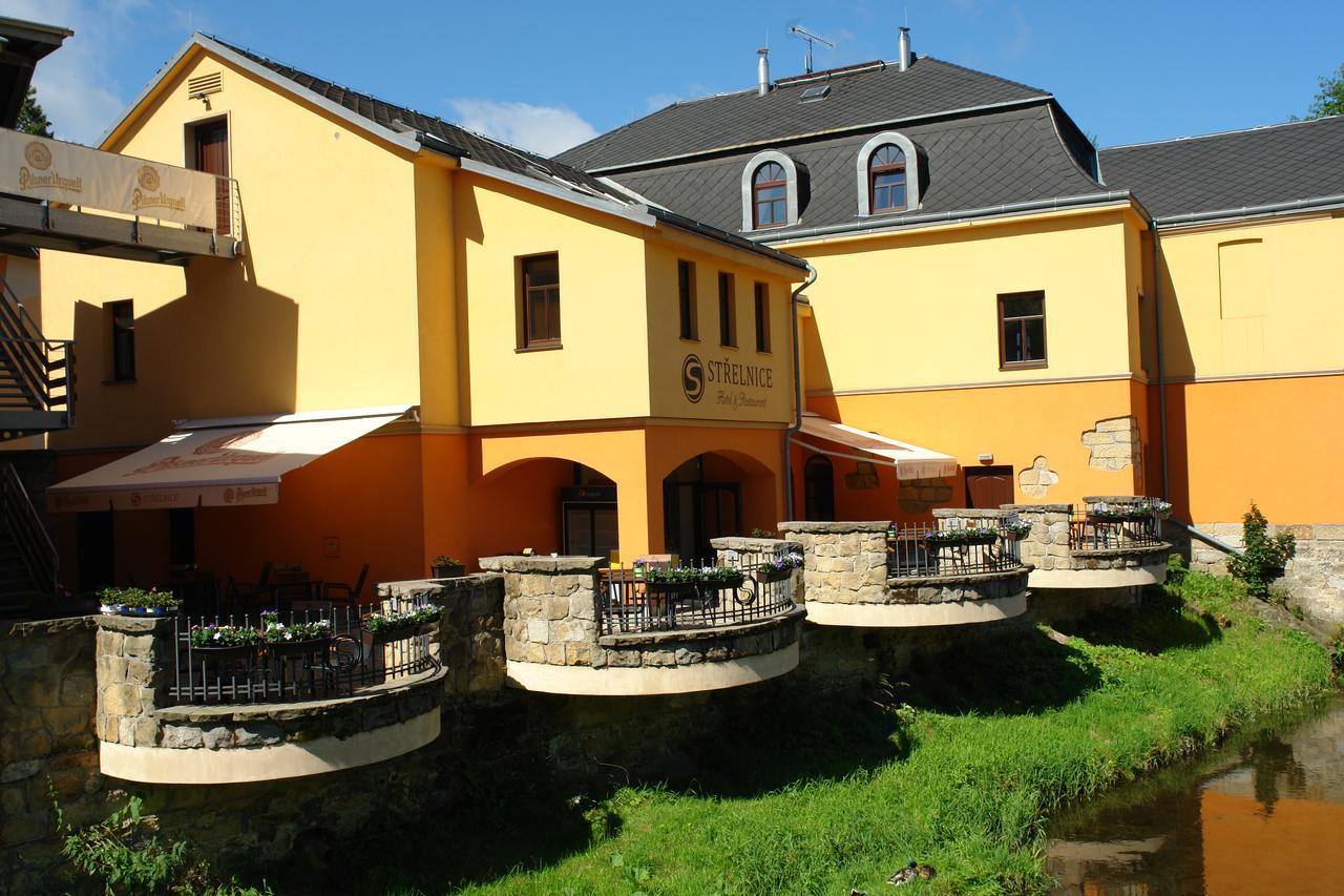 Teplice nad Metují Hotel Strelnice מראה חיצוני תמונה