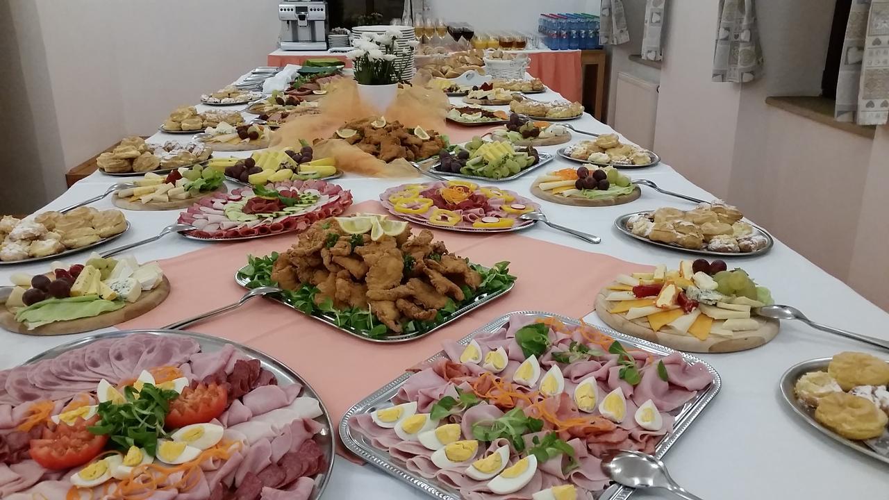 Teplice nad Metují Hotel Strelnice מראה חיצוני תמונה