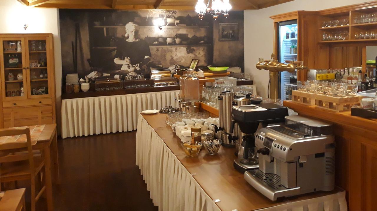 Teplice nad Metují Hotel Strelnice מראה חיצוני תמונה