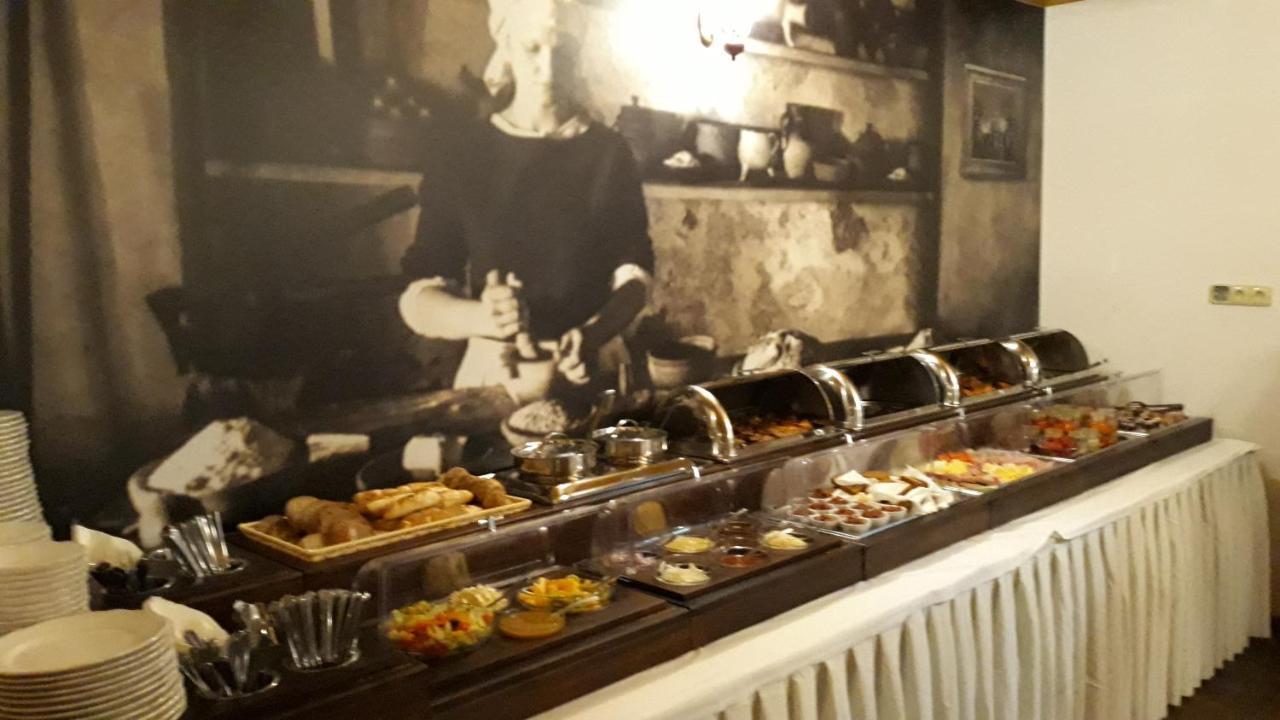 Teplice nad Metují Hotel Strelnice מראה חיצוני תמונה
